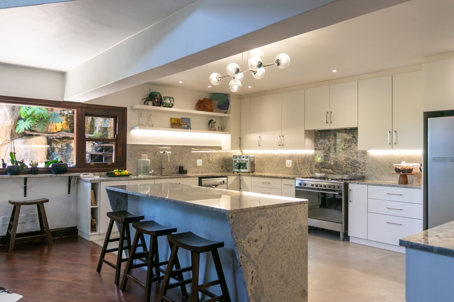 5 Bedroom Property for Sale in Pezula Golf Estate Western Cape